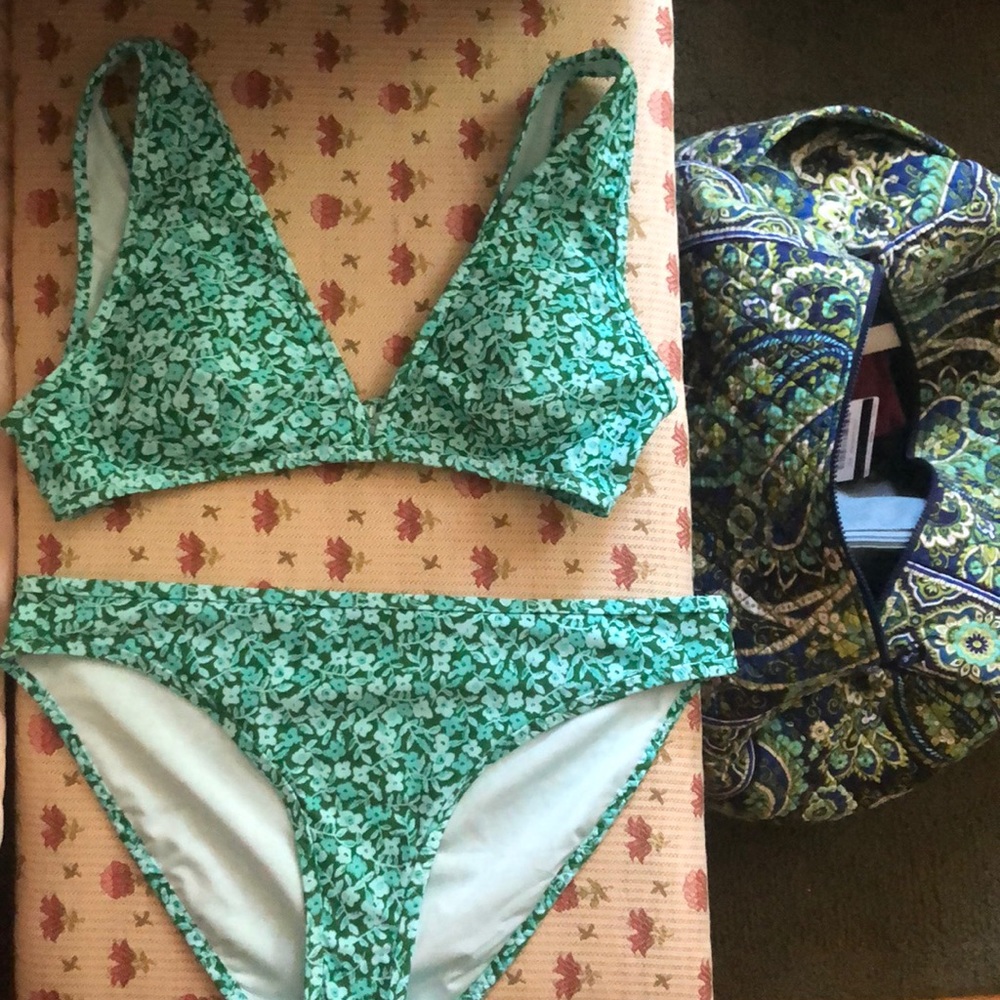 Women’s bathing suit!